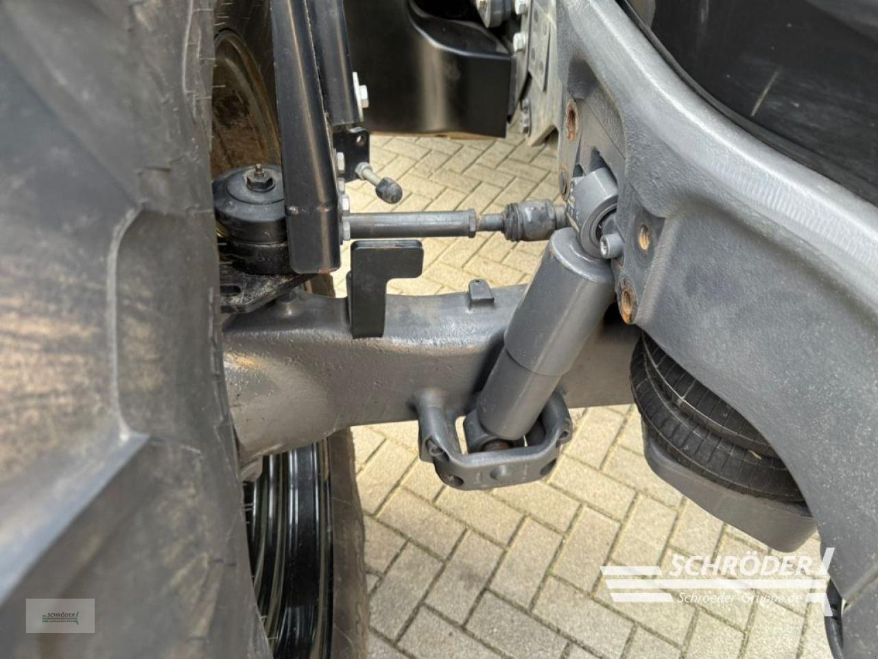 Traktor of the type Valtra T 175 ED | RTK | GEWÄHRLEISTUNG 12/2028, Gebrauchtmaschine in Twistringen (Picture 13)